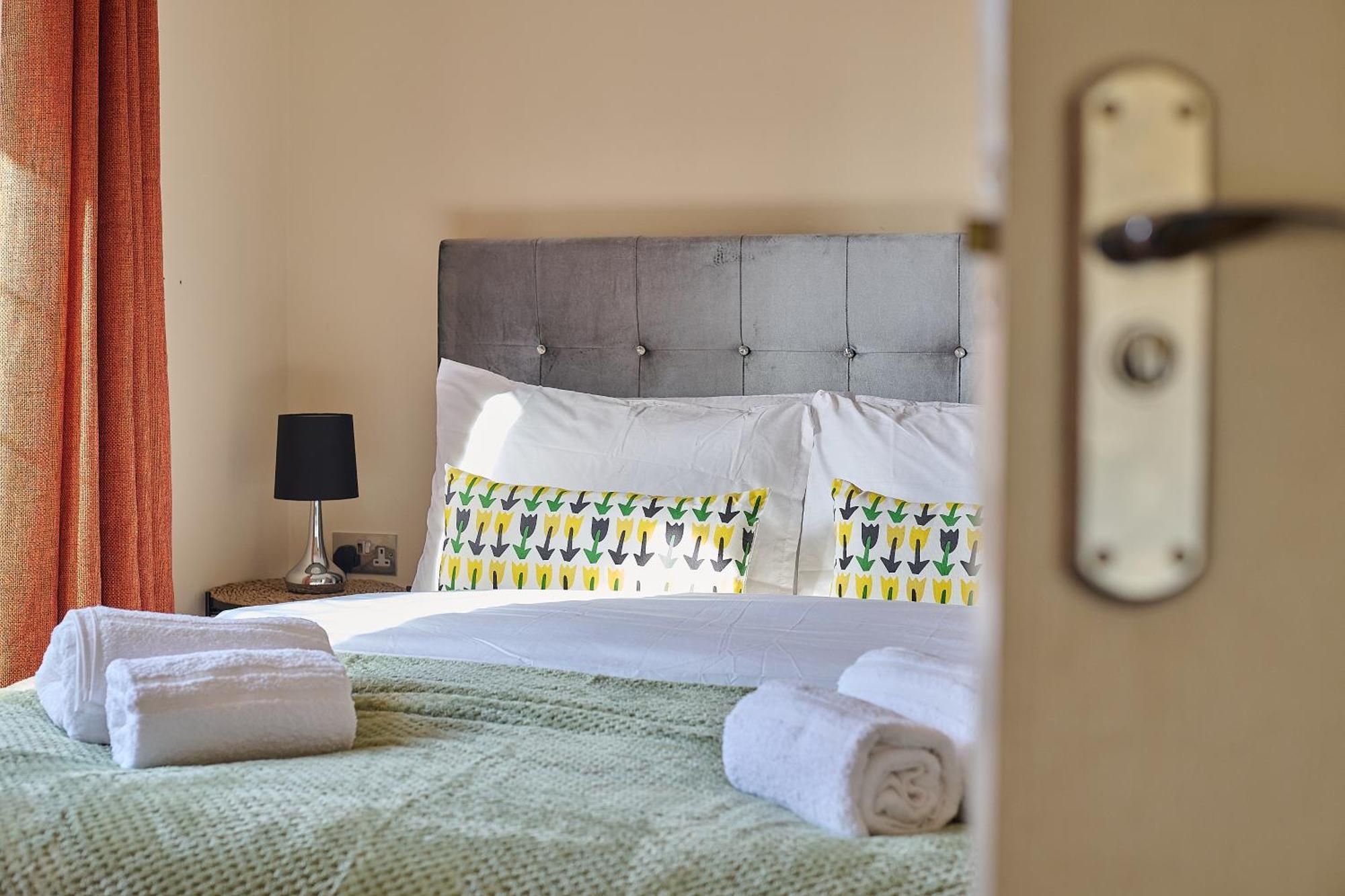 Spacious Home For Large Families And Contractors Wolverhampton Luaran gambar