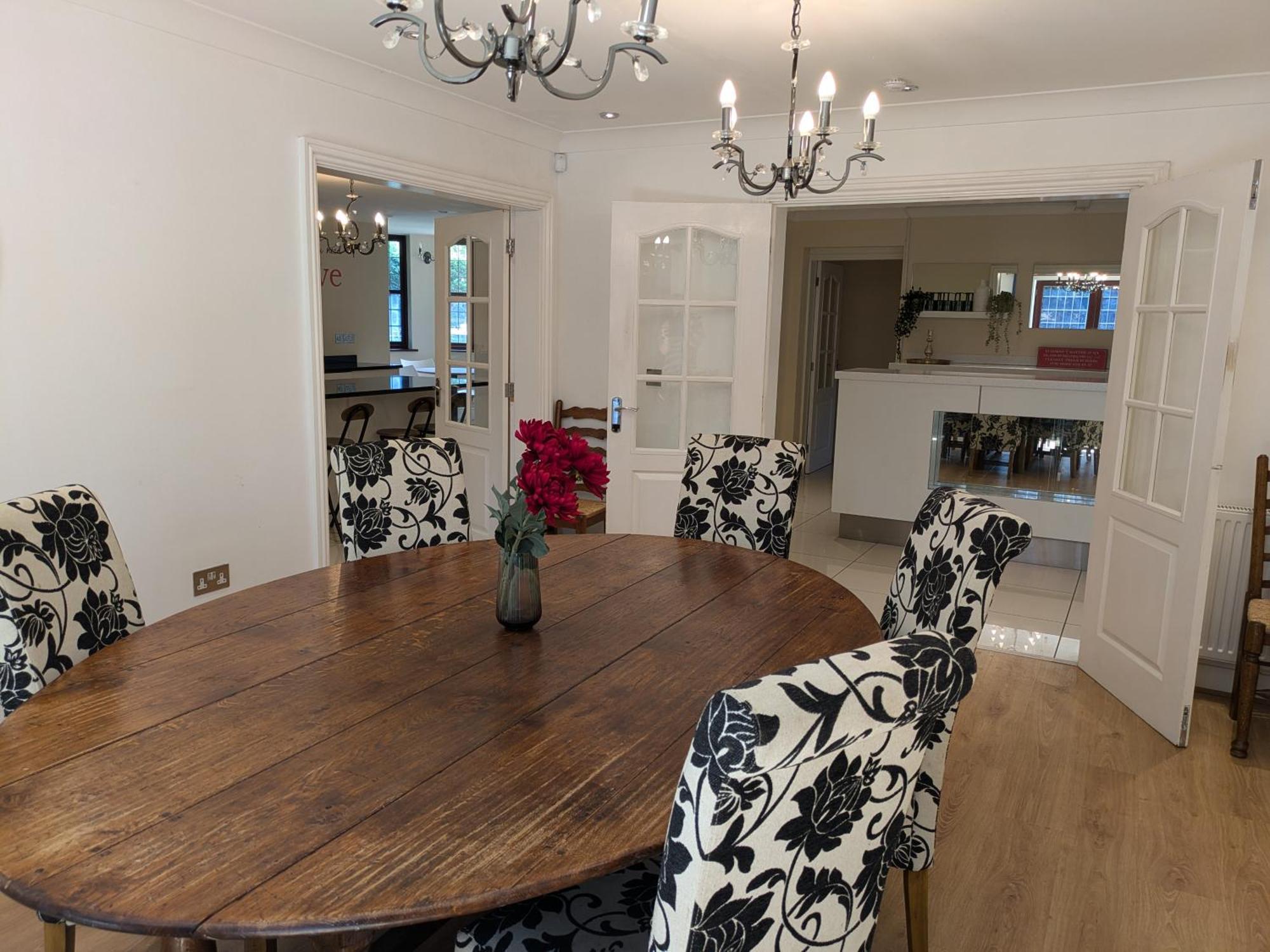 Spacious Home For Large Families And Contractors Wolverhampton Luaran gambar